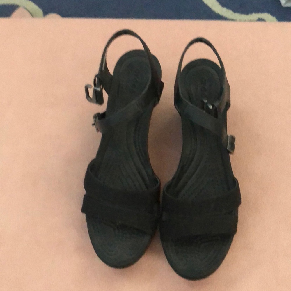 Crocs wedges women’s sz 8